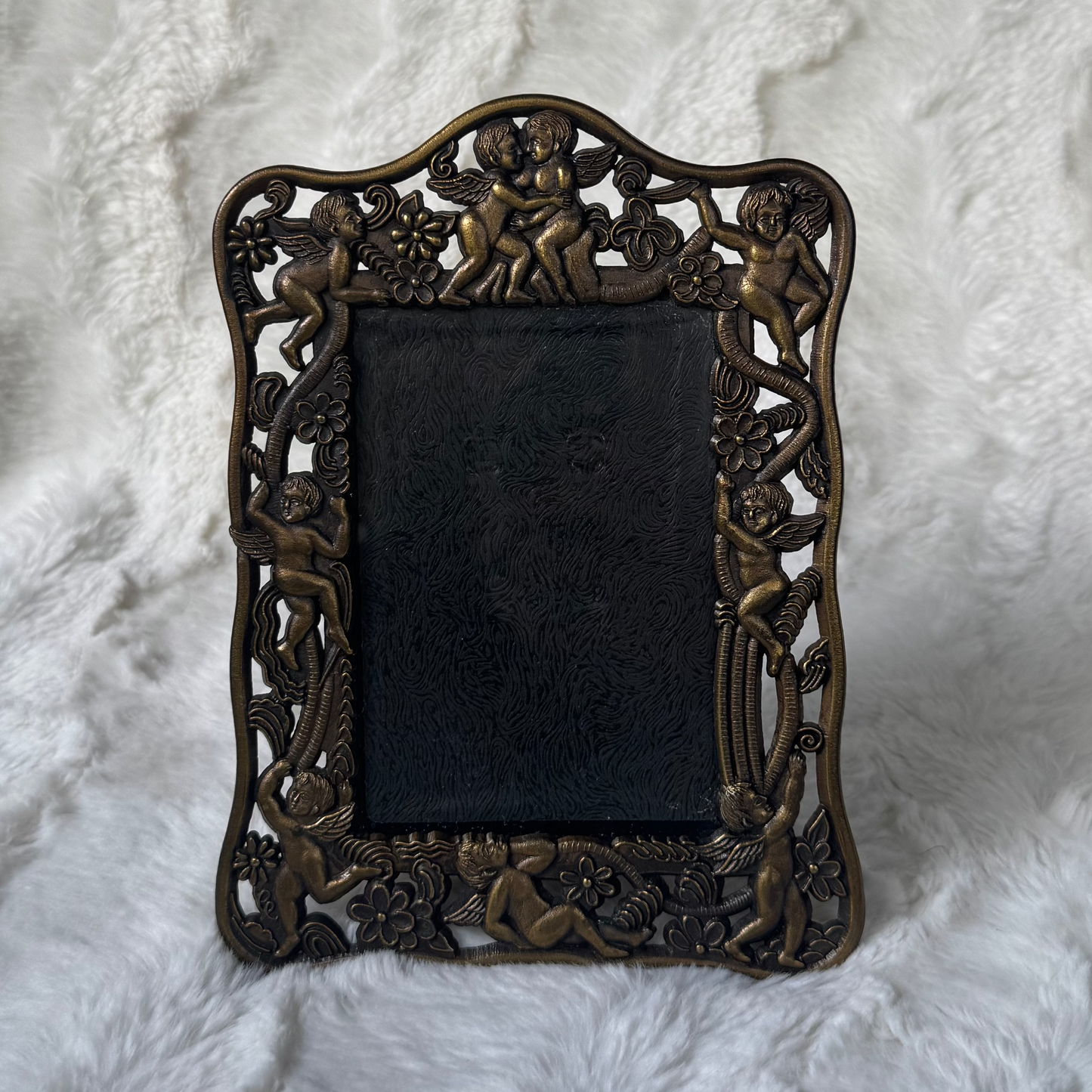 Vintage Cherub Picture Frame