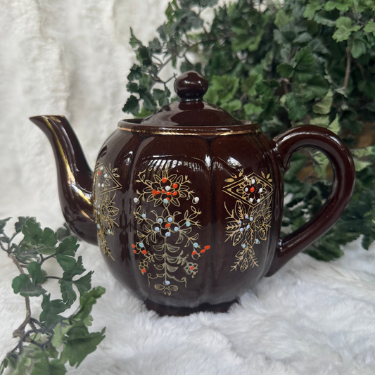 1950s Betty Teapot - Hand Painted in Japan